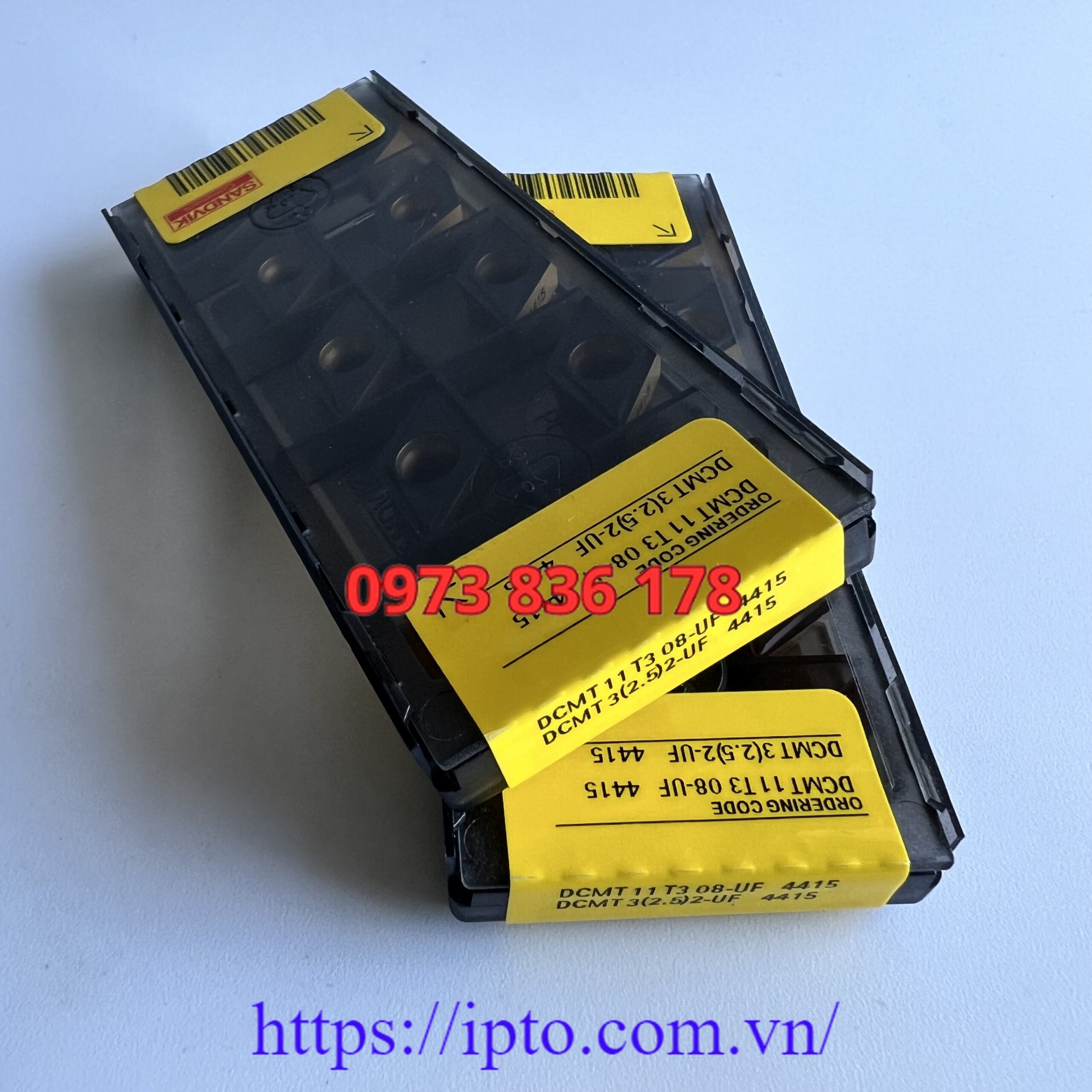 Mảnh tiện Sandvik DCMT11T308-UF 4415
